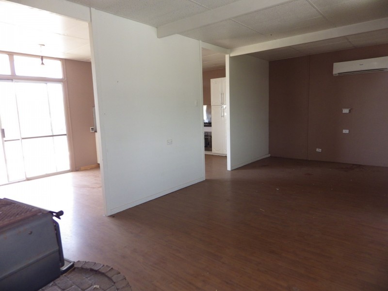 103 Corfe Road, Roma QLD 4455