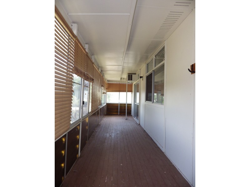 103 Corfe Road, Roma QLD 4455