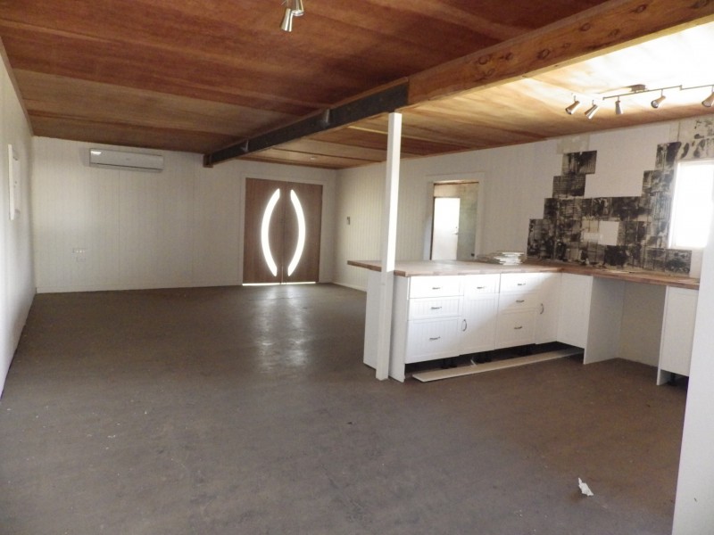 103 Corfe Road, Roma QLD 4455