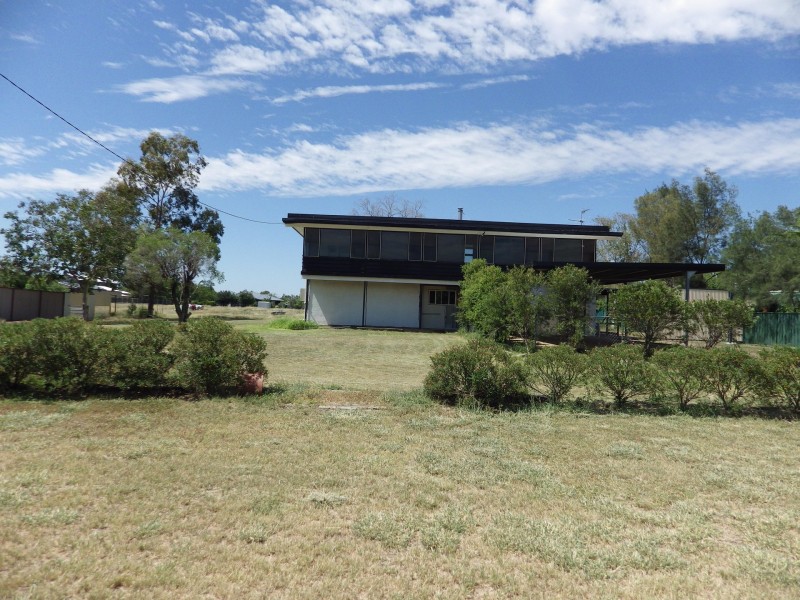 103 Corfe Road, Roma QLD 4455
