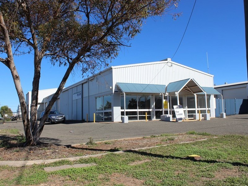 110 Raglan, Roma QLD 4455