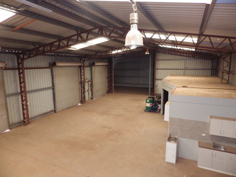 110 Raglan, Roma QLD 4455