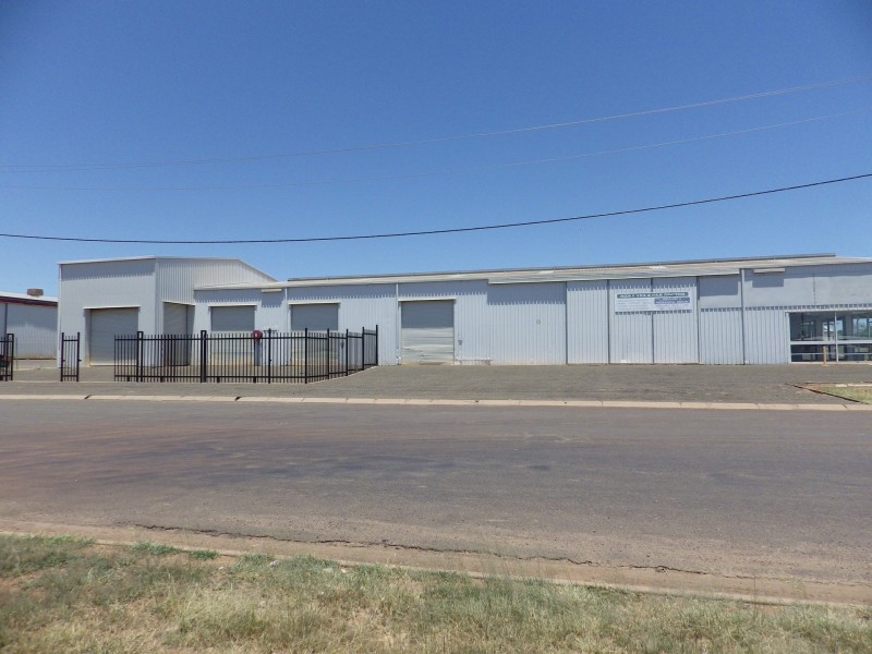 110 Raglan, Roma QLD 4455