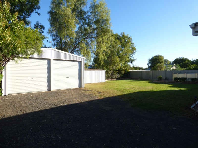 20 McDowall Street, Roma QLD 4455
