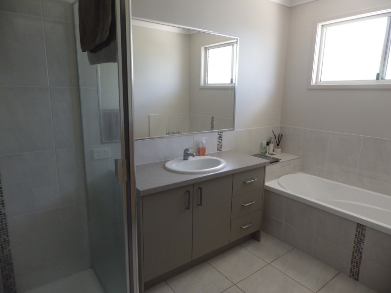 62B Hawthorne Street, Roma QLD 4455