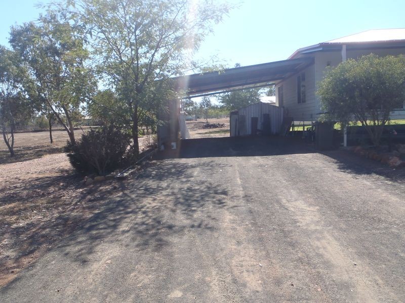 7 Beaumont Street, Roma QLD 4455