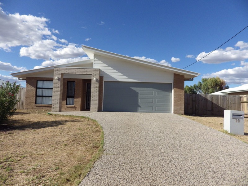 19 Wheeler Drive, Roma QLD 4455