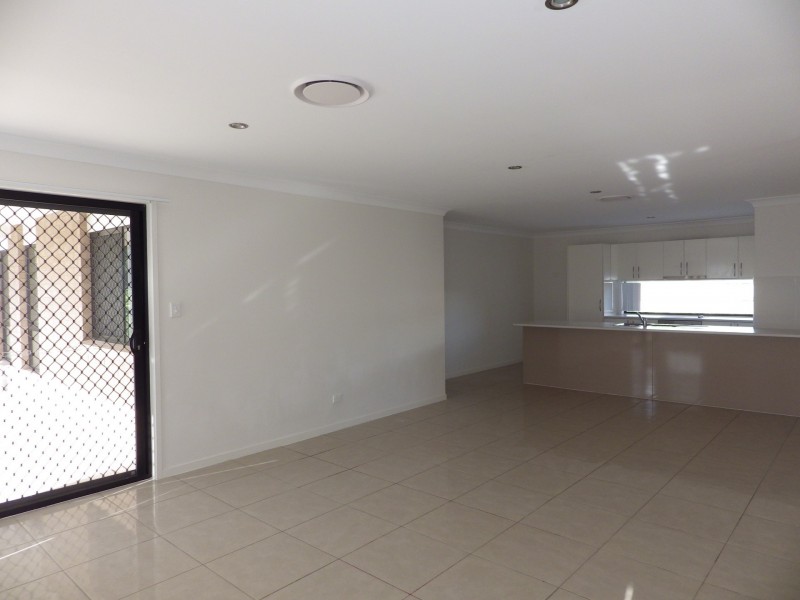 19 Wheeler Drive, Roma QLD 4455