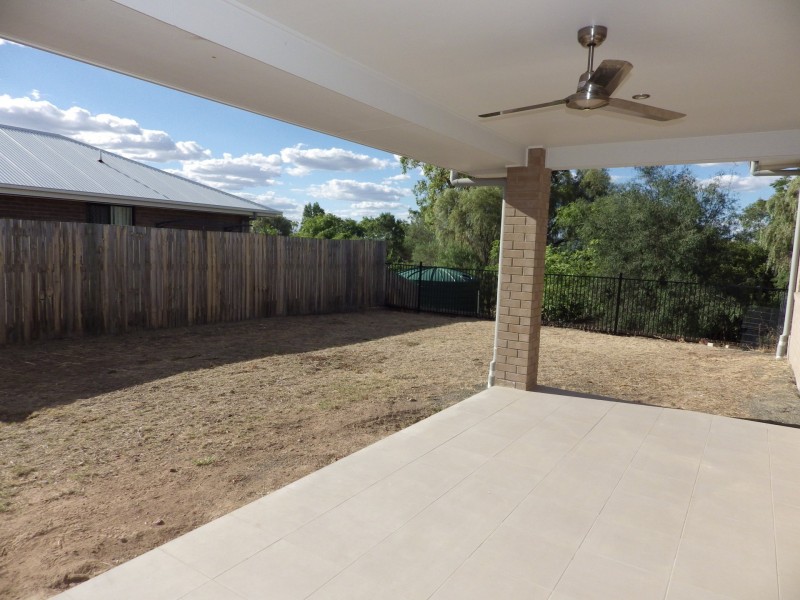 19 Wheeler Drive, Roma QLD 4455