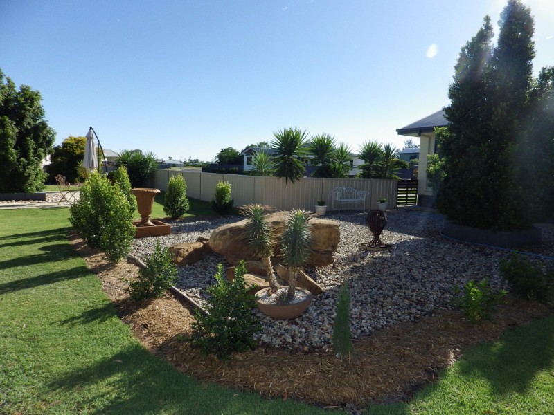 1 Norman Court, Roma QLD 4455