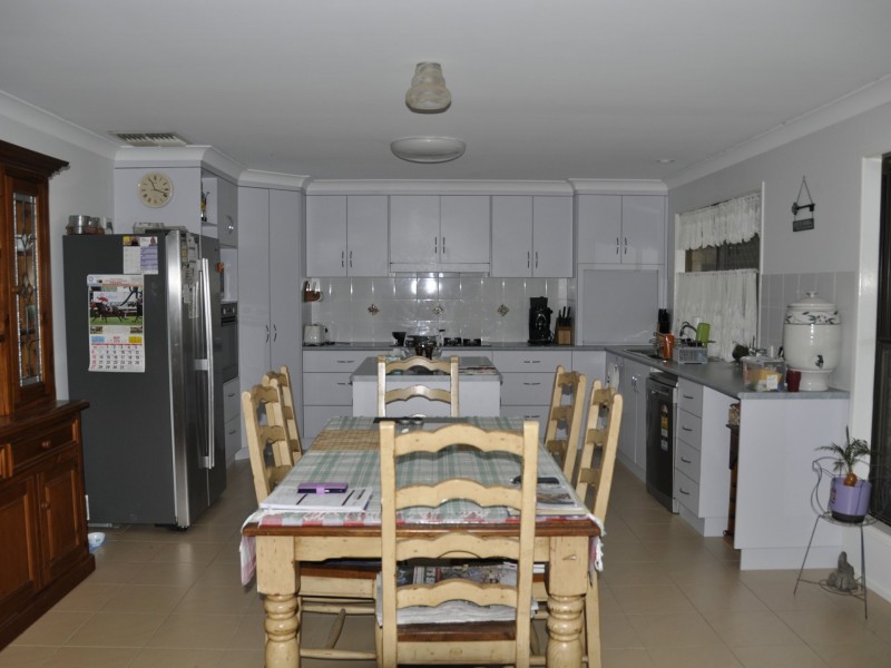 2-4 Miscamble Street, Roma QLD 4455