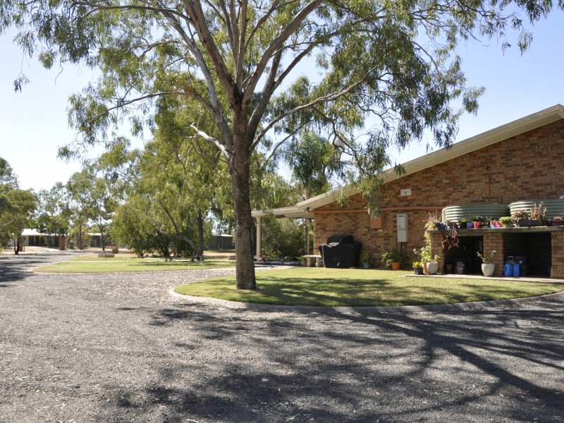 2-4 Miscamble Street, Roma QLD 4455