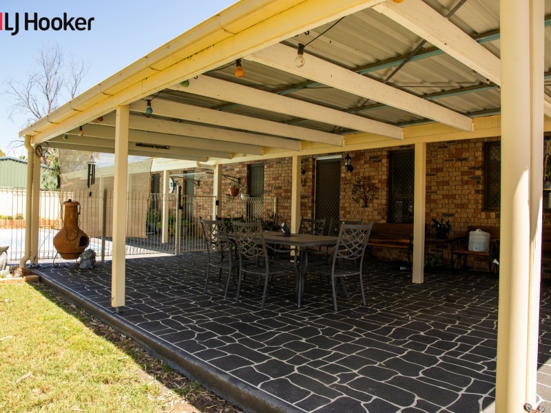 2-4 Miscamble Street, Roma QLD 4455