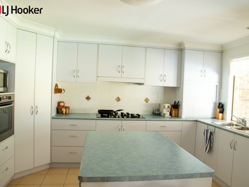 2-4 Miscamble Street, Roma QLD 4455