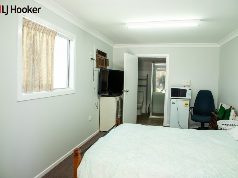 2-4 Miscamble Street, Roma QLD 4455