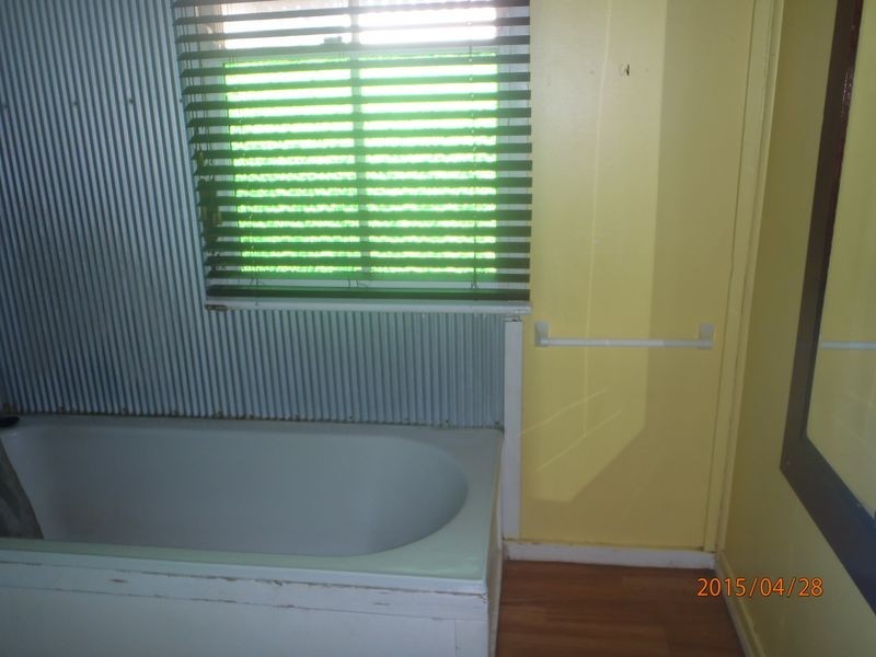 22 Charles Street, Roma QLD 4455
