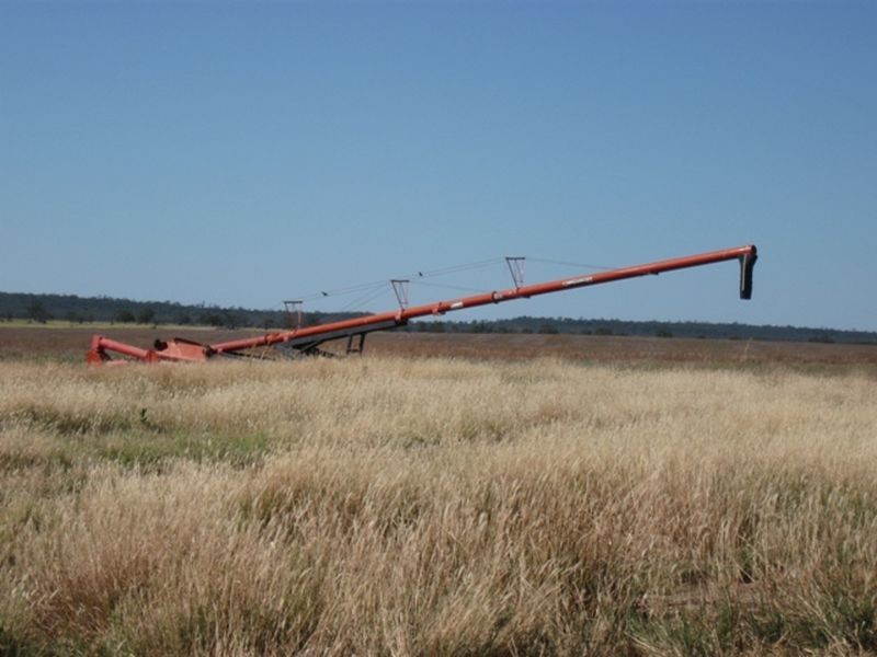 Lot 17 ‘Swerdna Downs’, Surat QLD 4417