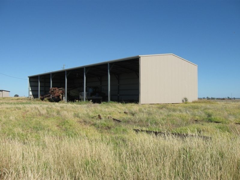 Lot 17 ‘Swerdna Downs’, Surat QLD 4417