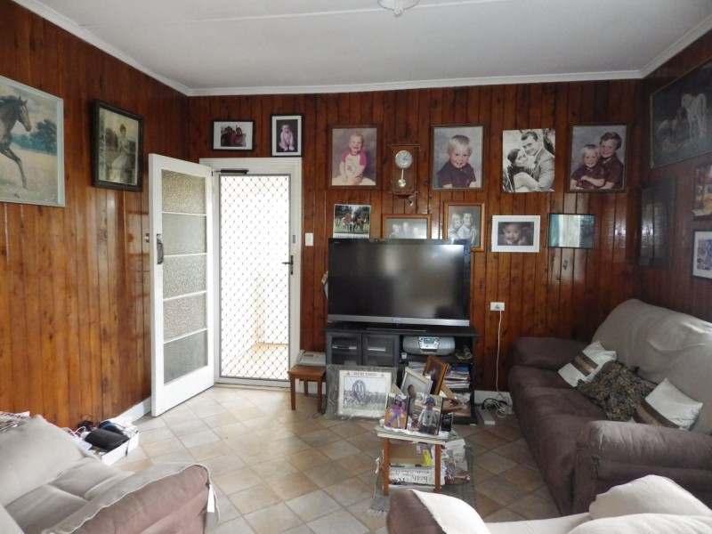 7 Eva Street, Roma QLD 4455