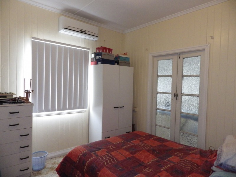 7 Eva Street, Roma QLD 4455