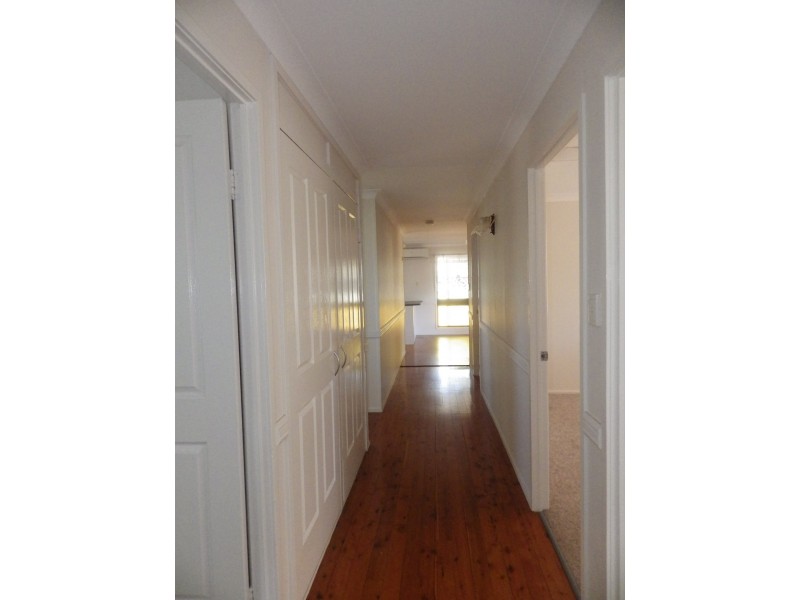 57-59 Northern Road, Roma QLD 4455