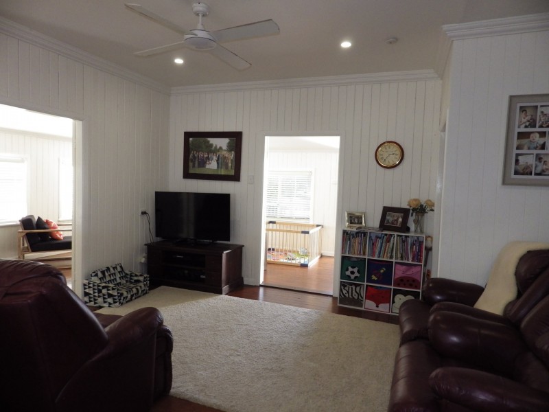 19 Crawford Street, Roma QLD 4455