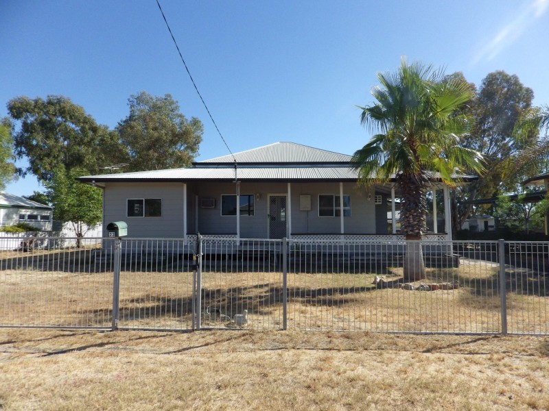 23 William Street, Roma QLD 4455