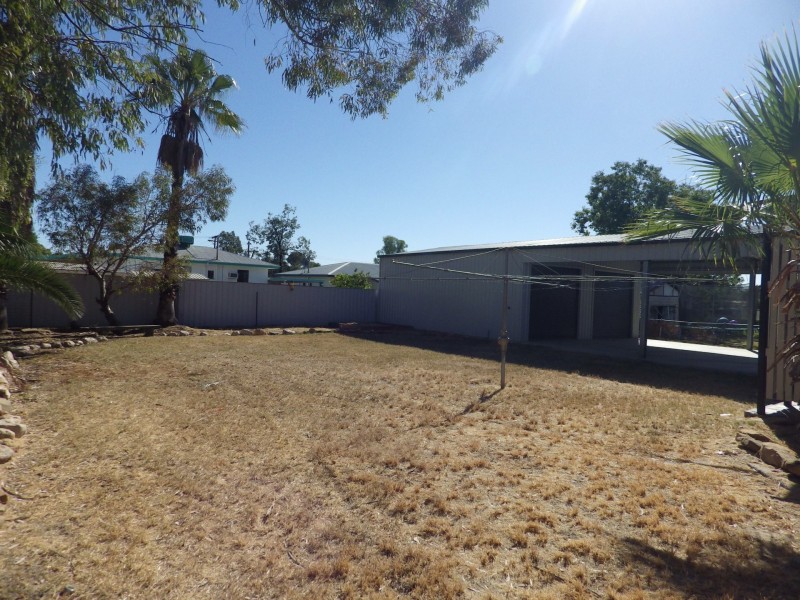 23 William Street, Roma QLD 4455