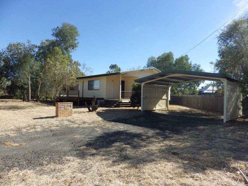 3 Timbury Street, Roma QLD 4455