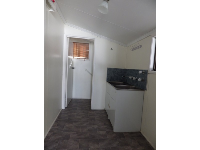 19 Timbury Street, Roma QLD 4455