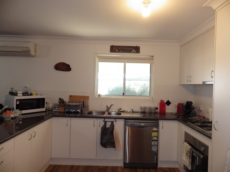 31 Robusta Drive, Roma QLD 4455