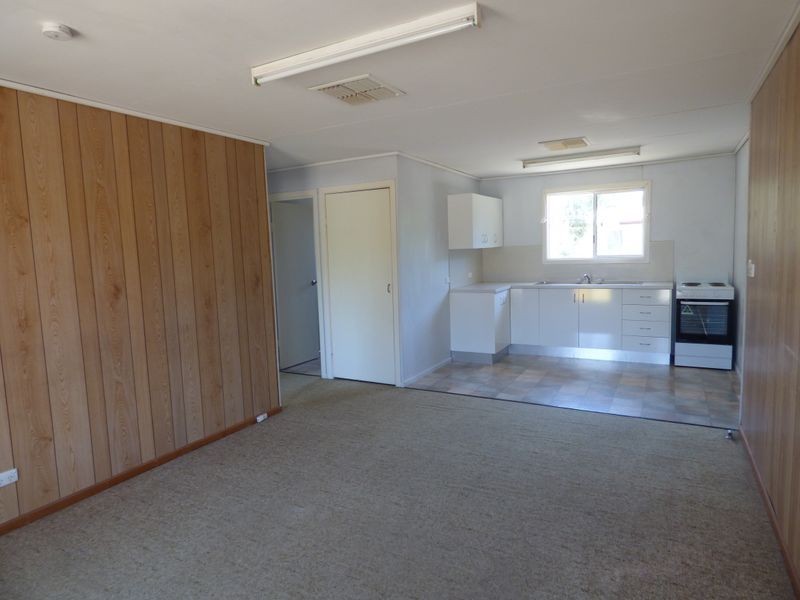 1/272 Edwardes Street, Roma QLD 4455