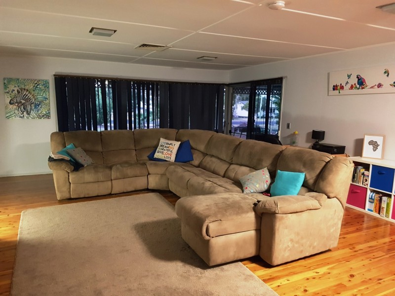 100 Bowen Street, Roma QLD 4455