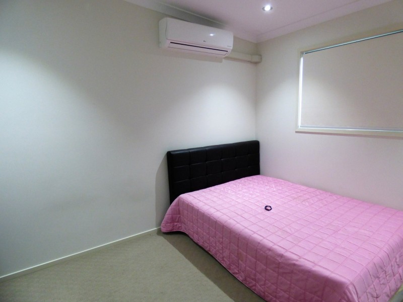 91 Currey Street, Roma QLD 4455