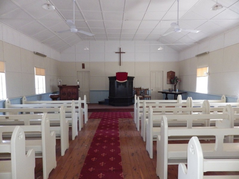 35 William Street, Surat QLD 4417