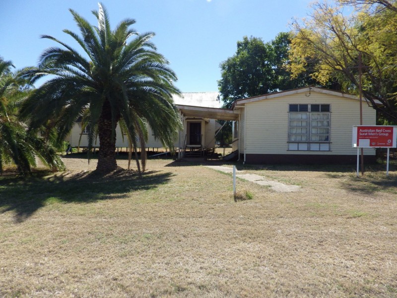 35 William Street, Surat QLD 4417