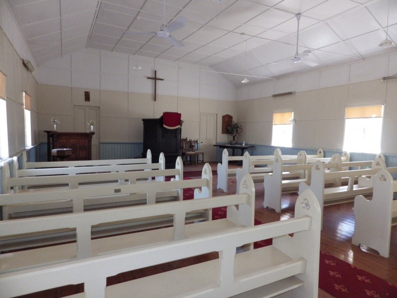 35 William Street, Surat QLD 4417