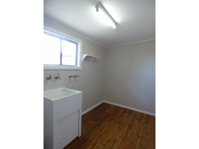 22 Feather Street, Roma QLD 4455