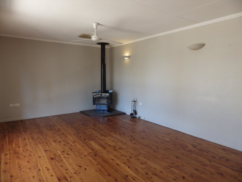 53 Cottell Street, Roma QLD 4455