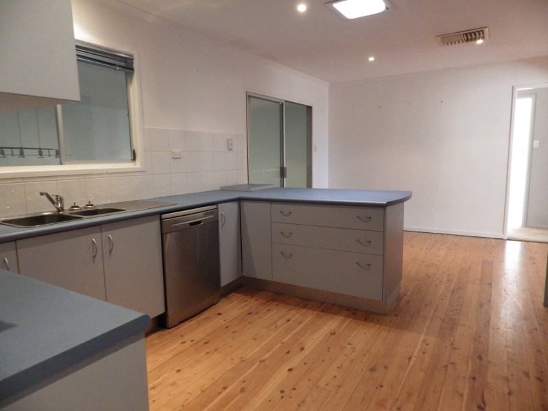 53 Cottell Street, Roma QLD 4455