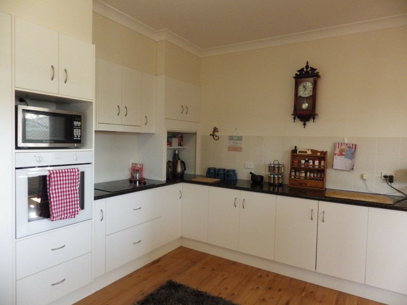 27 Karalee Court, Roma QLD 4455