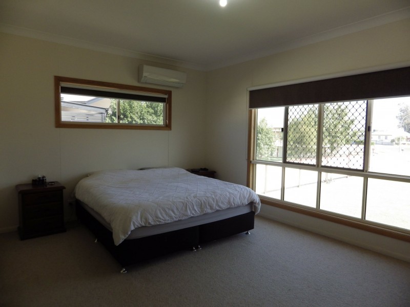 27 Karalee Court, Roma QLD 4455