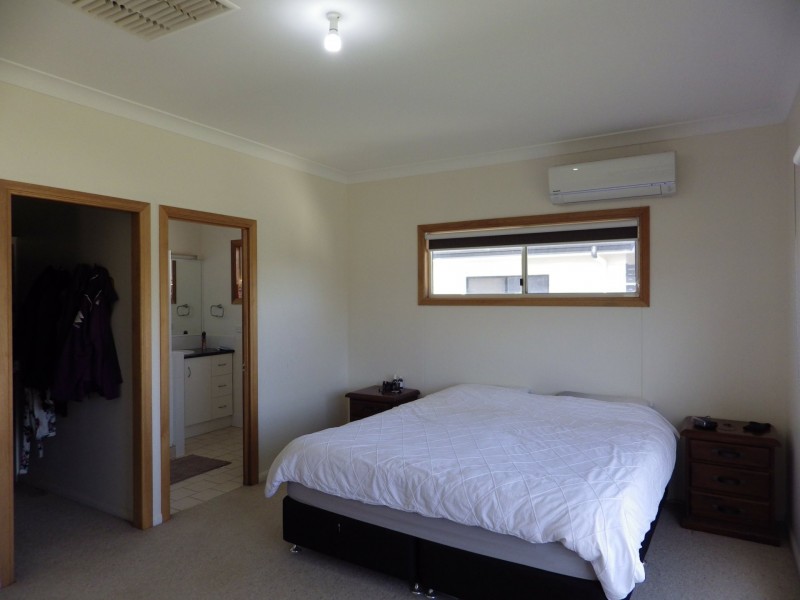 27 Karalee Court, Roma QLD 4455