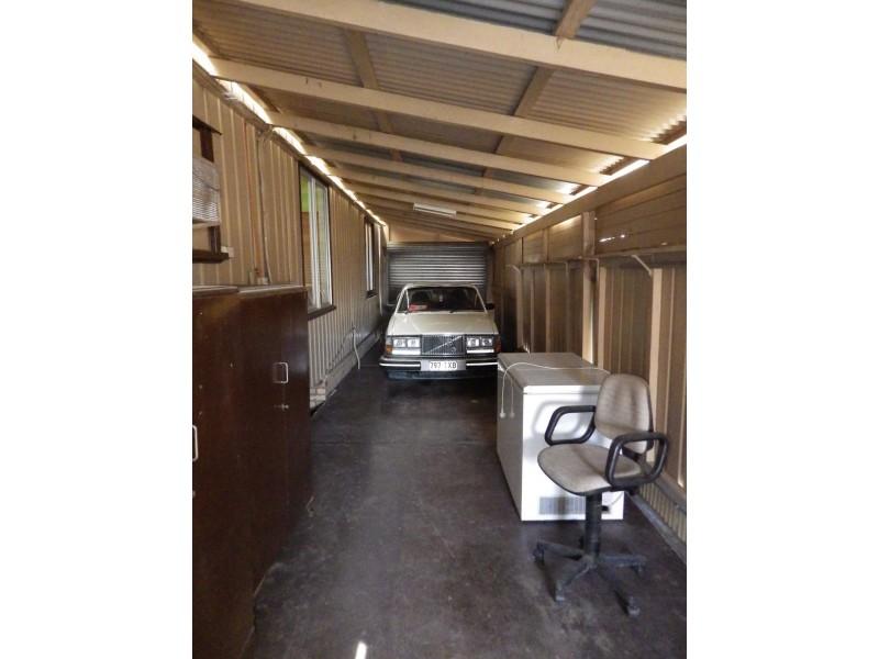 121 Miscamble Street, Roma QLD 4455