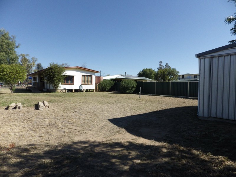 121 Miscamble Street, Roma QLD 4455