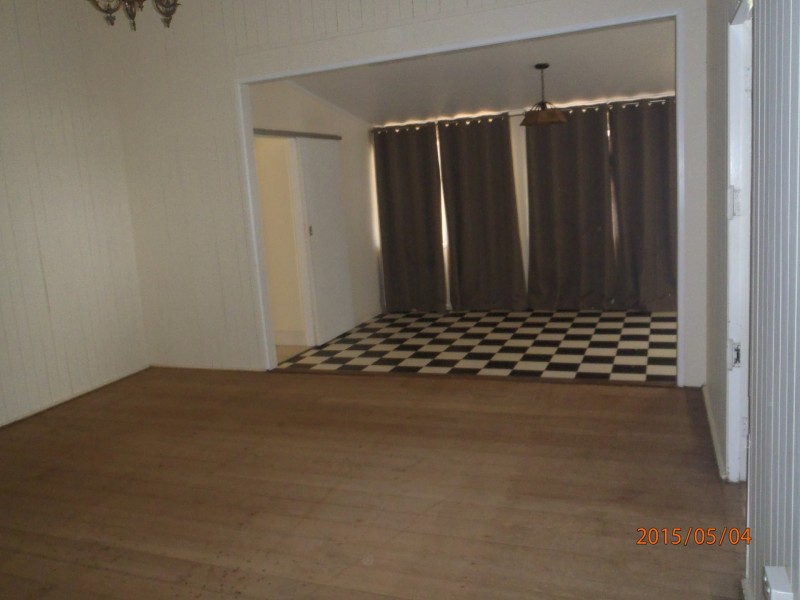 195 McDowall Street, Roma QLD 4455