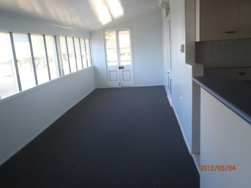 195 McDowall Street, Roma QLD 4455