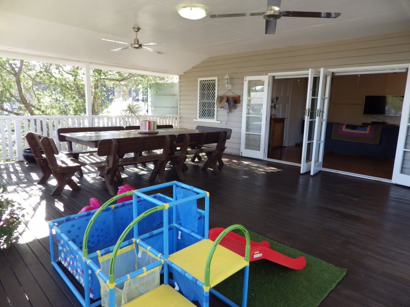 12 Lovell Street, Roma QLD 4455