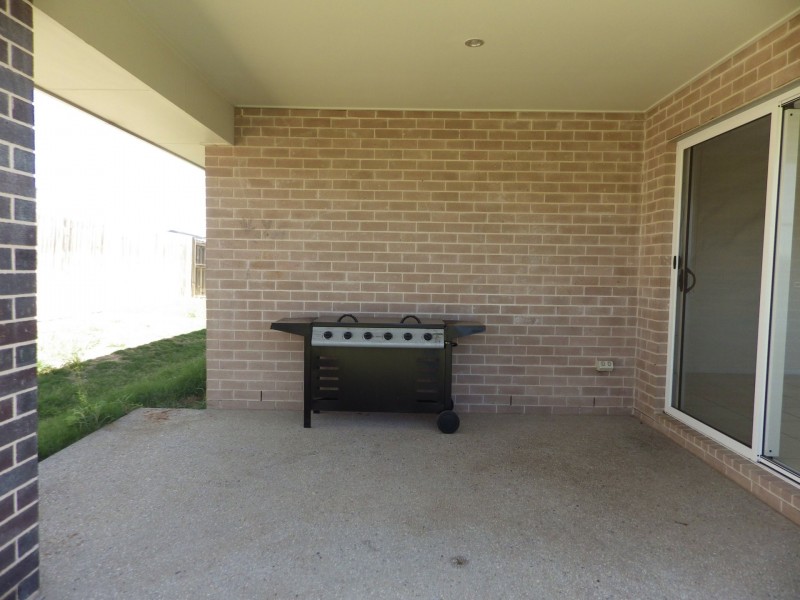 53 Wheeler Drive, Roma QLD 4455