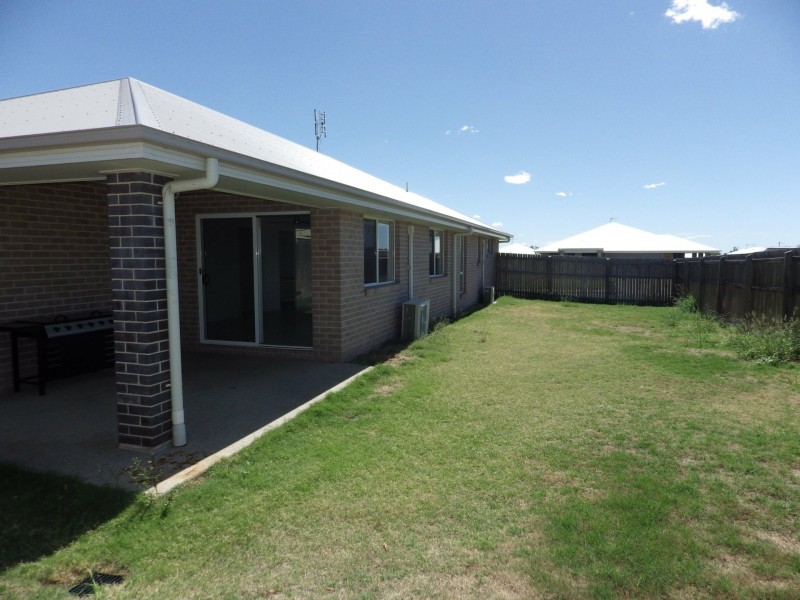 53 Wheeler Drive, Roma QLD 4455